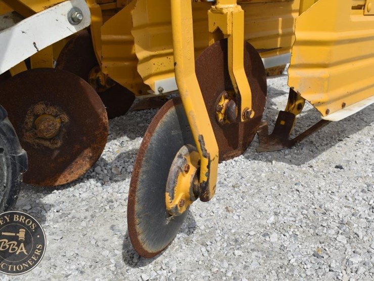 buffalo-6400-image-18