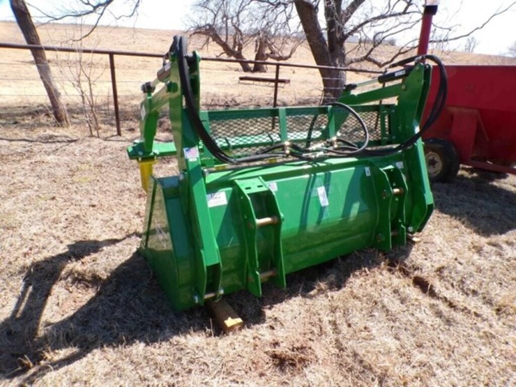 2017-john-deere-7-image-12