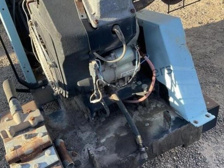 target-econoline-ii-gas-powered-concrete-saw-image-5