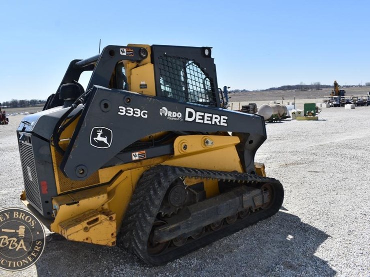 2019-deere-333g-image-26