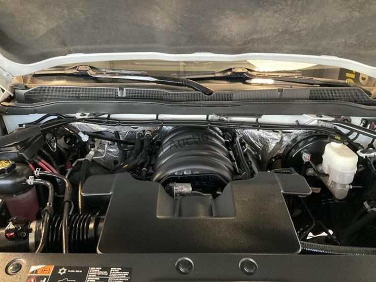 2015-chevrolet-silverado-1500-image-13