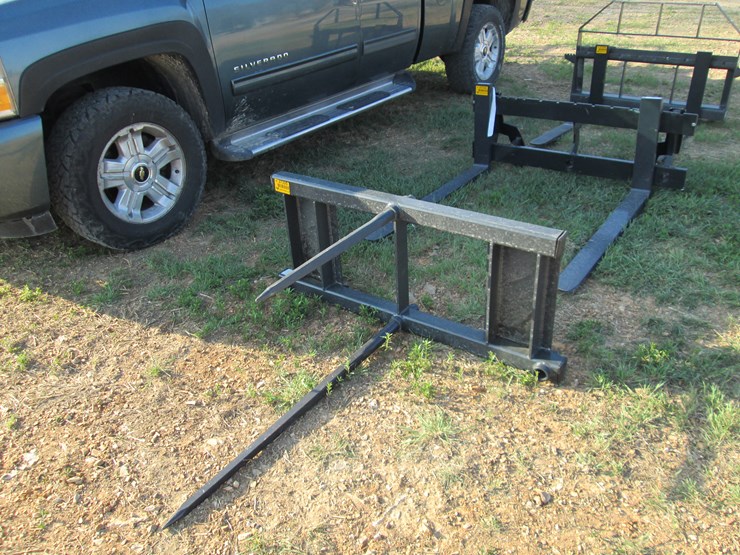 #37335-•-skid-steer-hay-fork-image-1