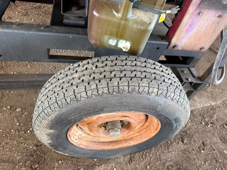 case-ih-4390-image-10