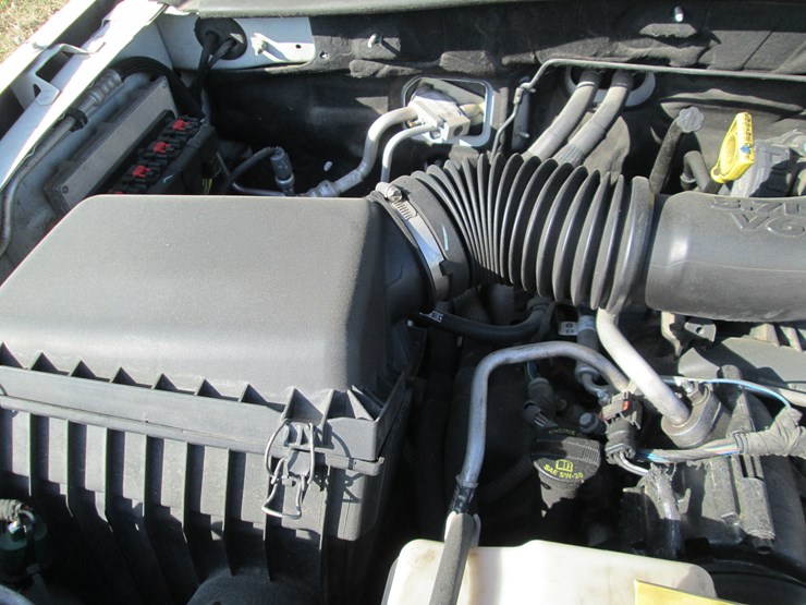 2008-dodge-nitro-image-15