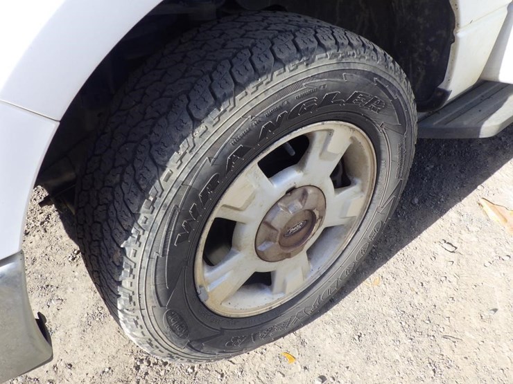 2011-ford-f150-image-14