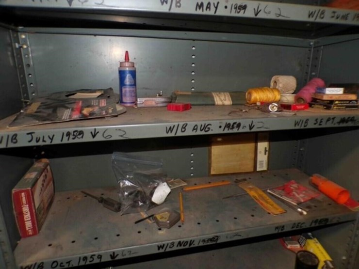 metal-storage-cabinet-image-3