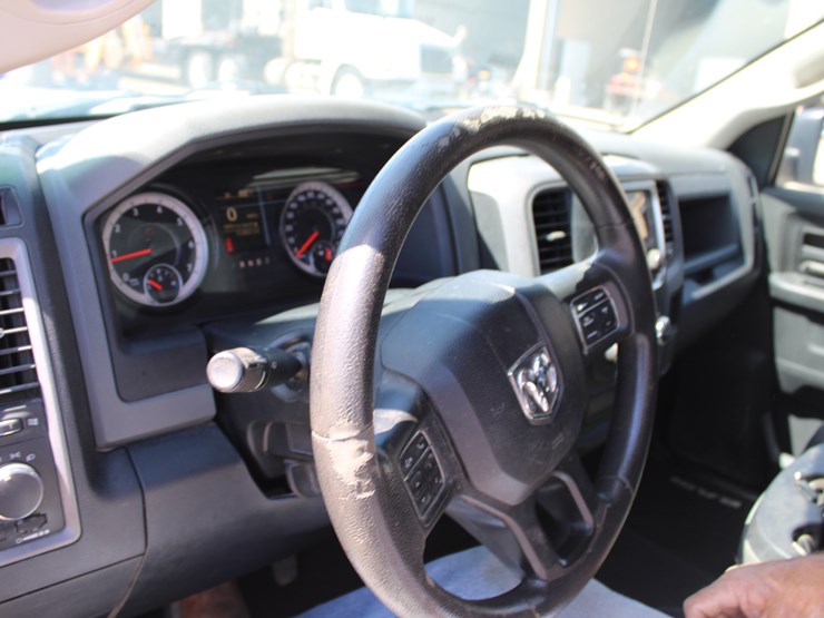 2017-dodge-ram-1500-image-5