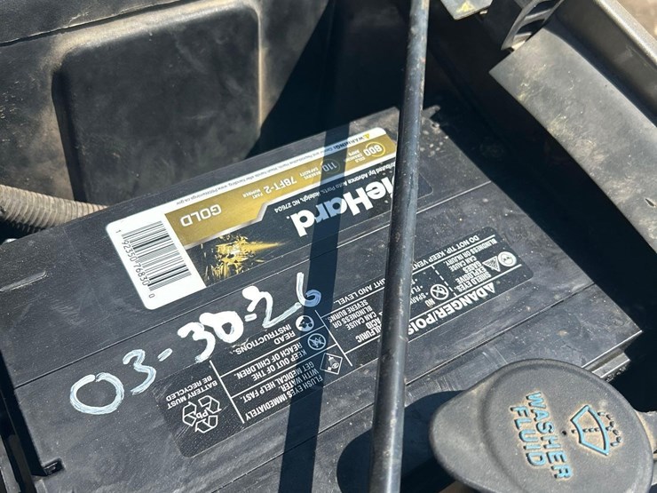 2001-chevrolet-2500hd-image-44