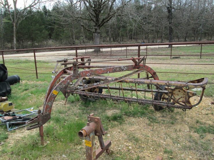 new-holland-256-image-1