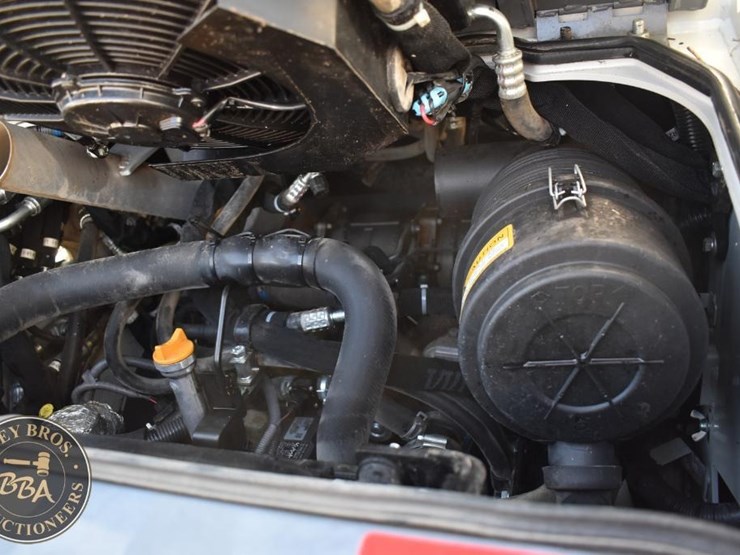 2020-takeuchi-tl8r2-image-34