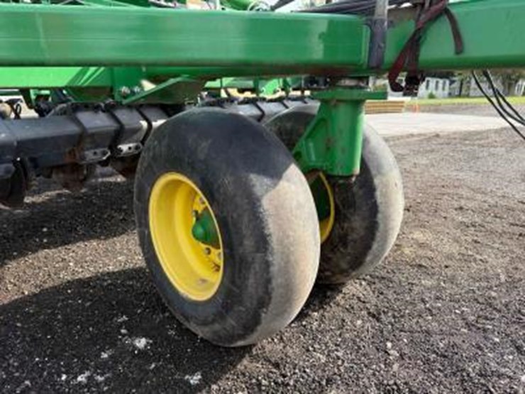 john-deere-1590-image-6