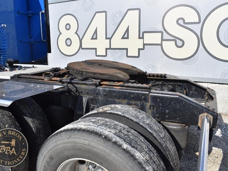 2007-peterbilt-379-image-19