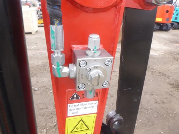 vicsec-vc20k-hydraulic-excavator-image-14