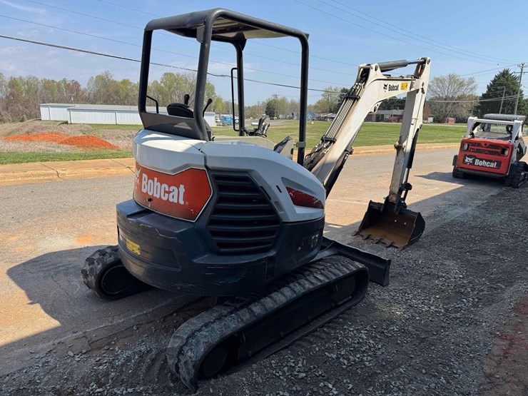 2020-bobcat-e35-image-7