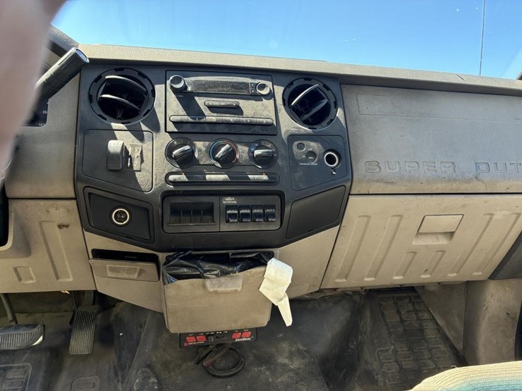 2008-ford-f450-image-11