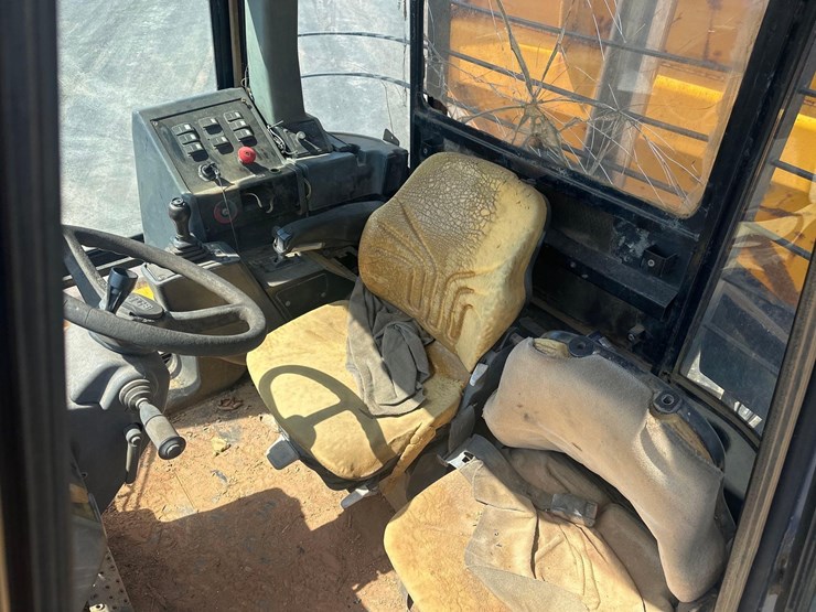 2006-jcb-722-image-21