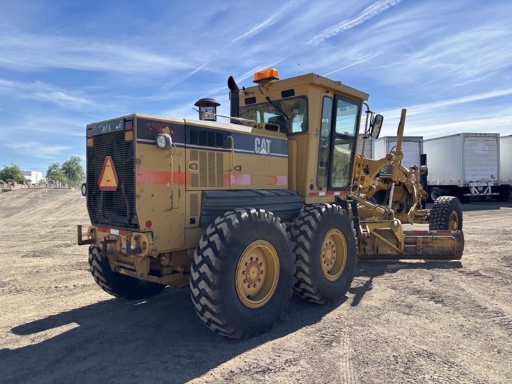 2006-caterpillar-143h-image-3