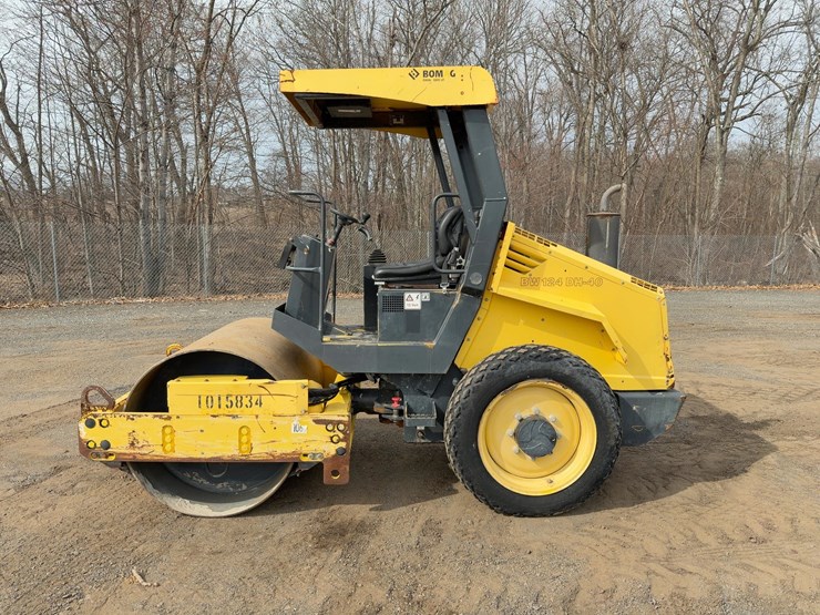 2016-bomag-bw124dh-40-image-2