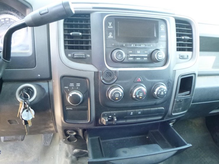 2014-dodge-ram-1500-image-14