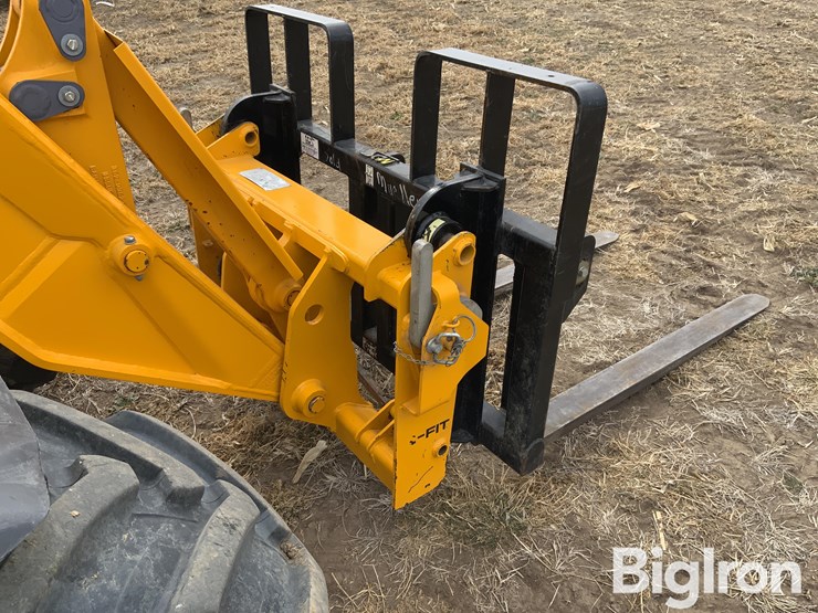 2023-jcb-542-70ags-4x4x4-telehandler-w/fork-attachment-image-17