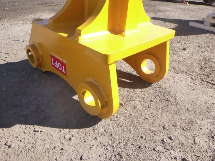 caterpillar-320-image-5