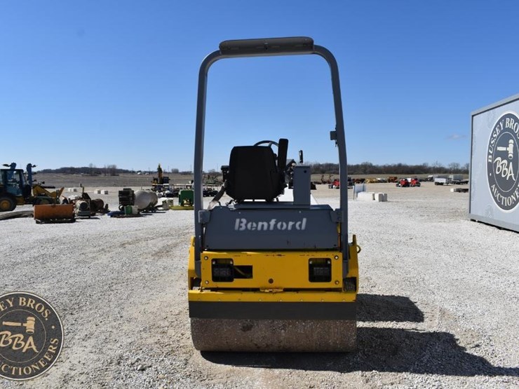 2010-benford-2010sd-image-19