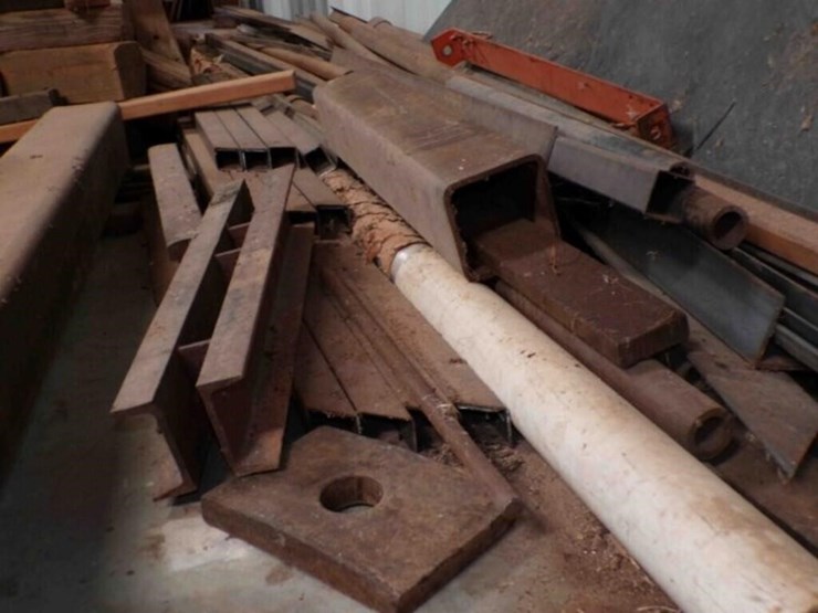 square-tubing,-flat-steel,-cut-offs-image-6