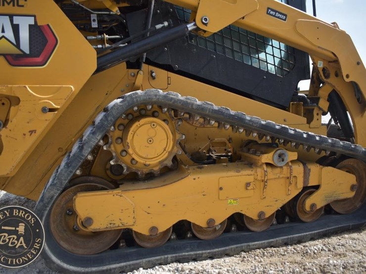 2022-caterpillar-259d3-image-38