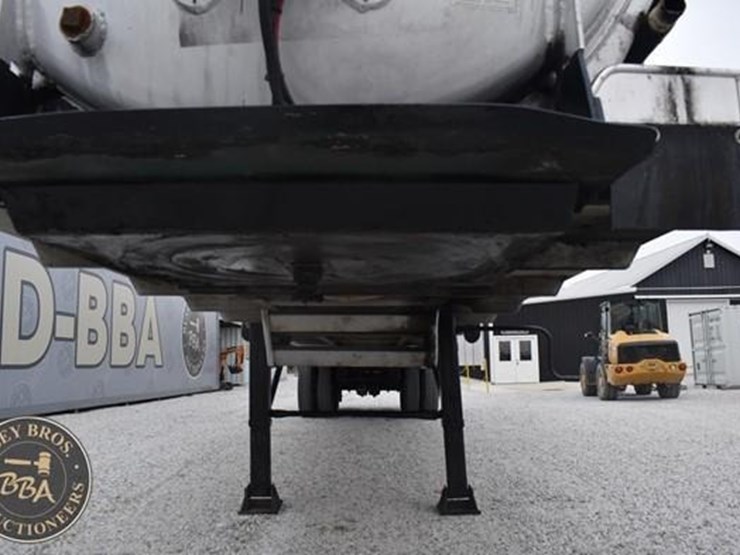 2008-troxell-tanker-image-15