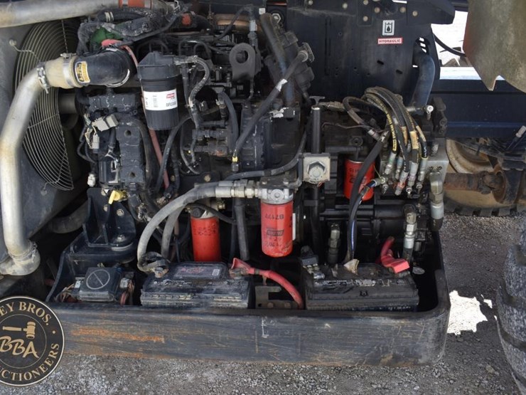 2014-jlg-g12-55a-image-46