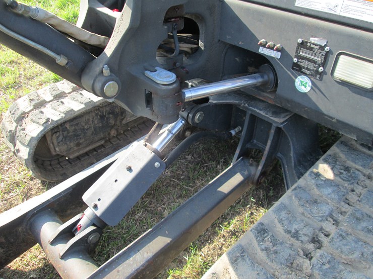 2013-bobcat-e42-image-26