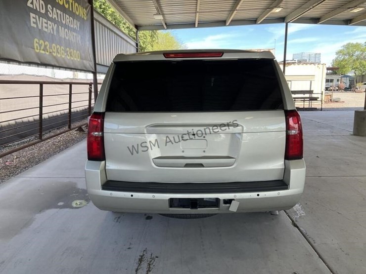 2015-chevrolet-tahoe-image-6