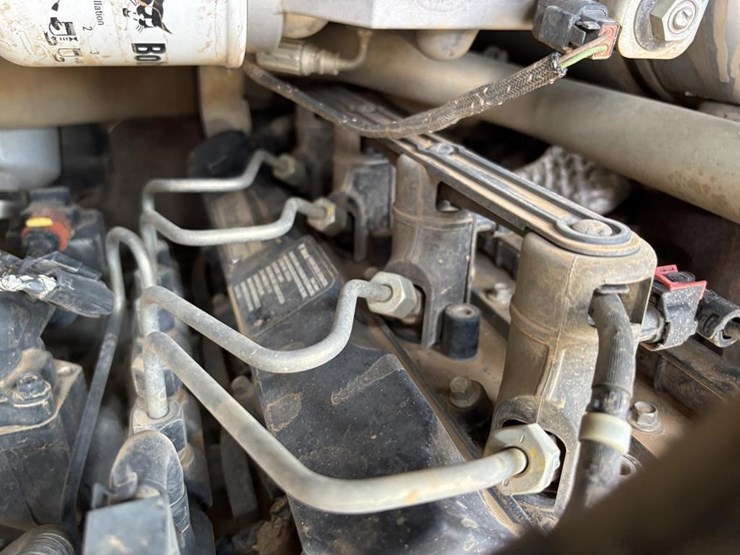 2021-bobcat-t66-image-41