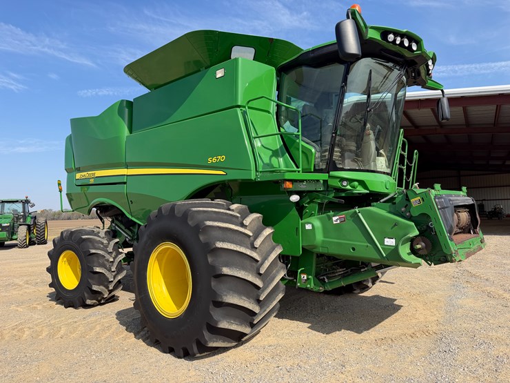 2014-john-deere-s670-image-2