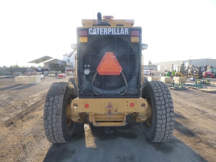 2006-caterpillar-143h-image-8