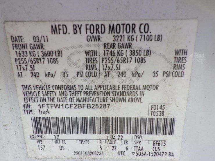 2011-ford-f150-image-17