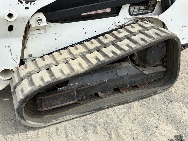 2016-bobcat-t650-image-10