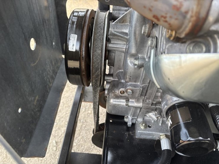 2010-exmark-lxs35bv725-image-24