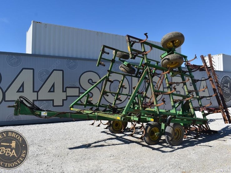 john-deere-960-image-1