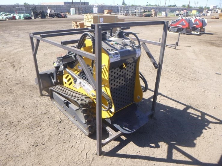 sdlanch-sdll60-skid-steer-track-loader-image-4