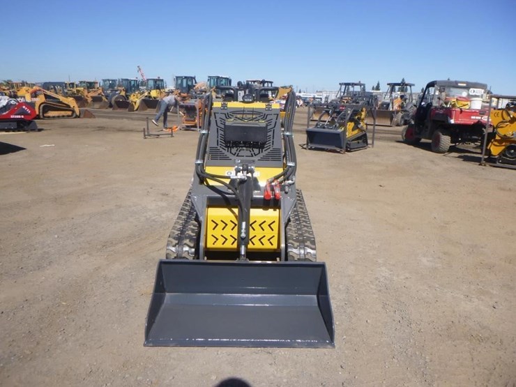 sdlanch-sdll60-skid-steer-track-loader-image-6
