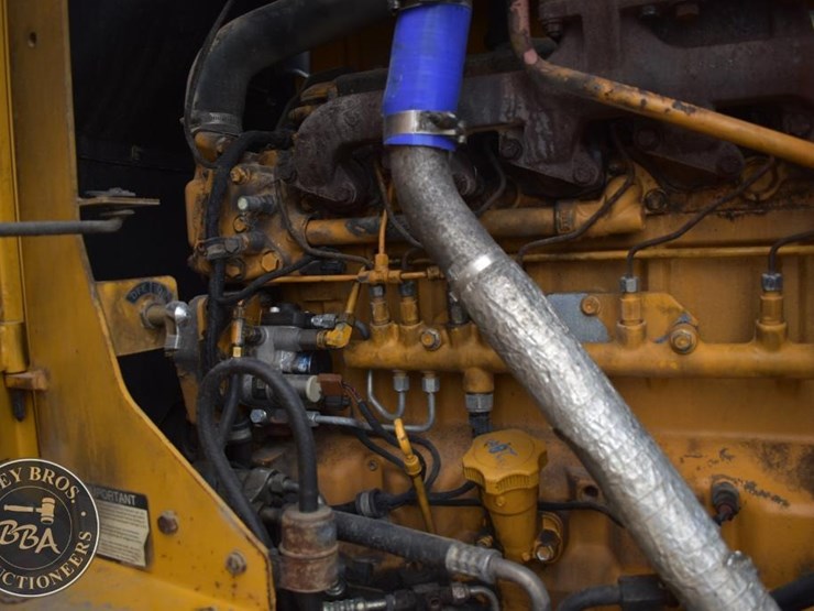 2007-deere-672d-image-57