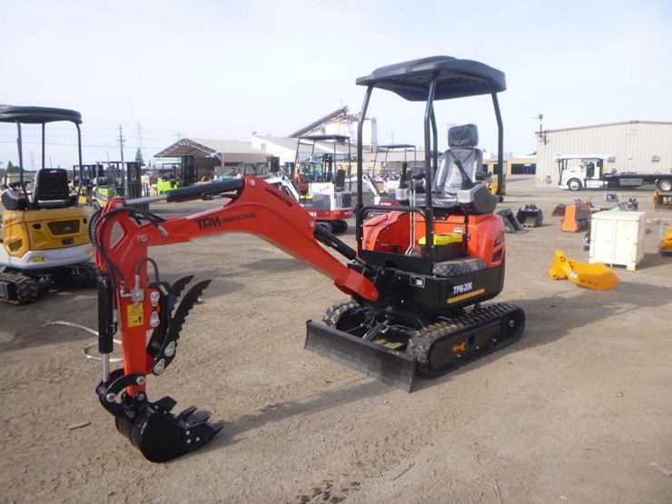 2025-tpm-20khydraulic-excavator-image-1