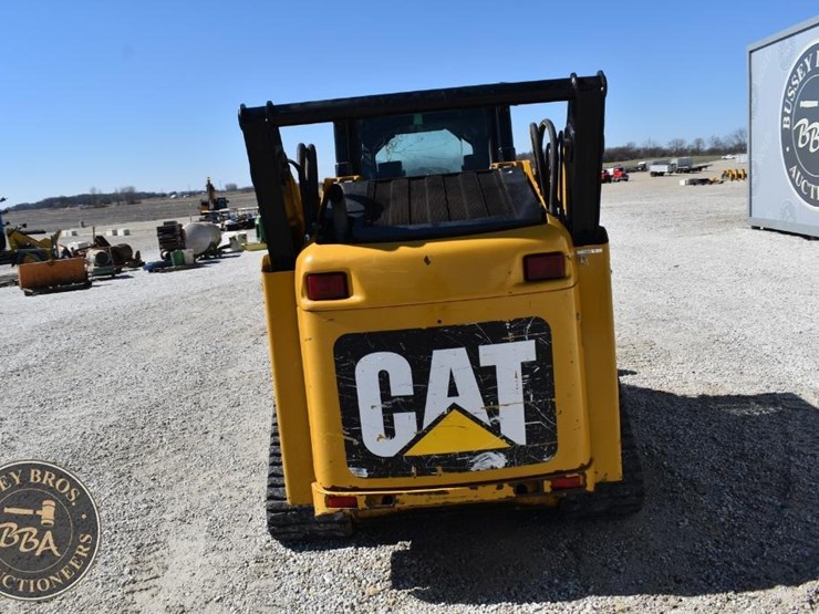 2012-caterpillar-257b3-image-17