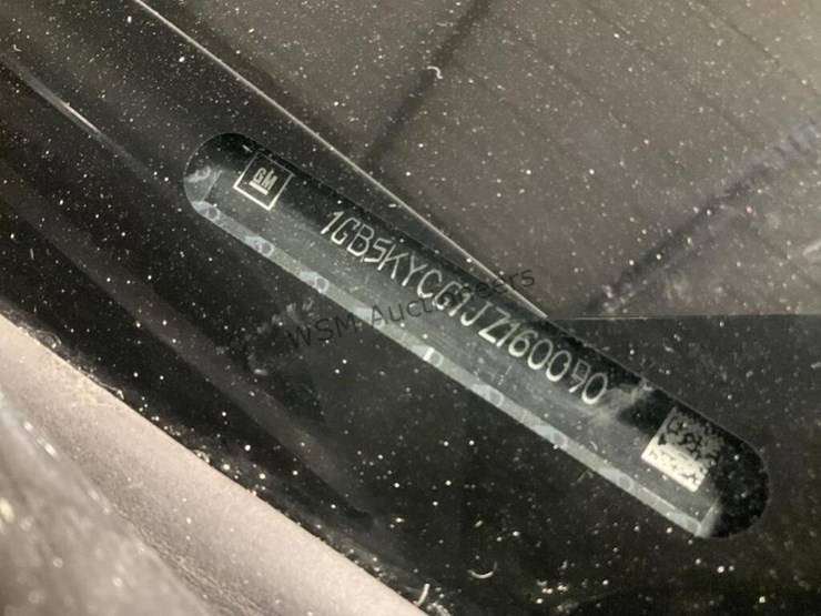 2018-chevrolet-silverado-3500hd-image-15