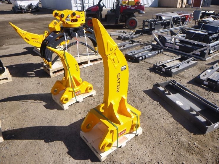 caterpillar-320-image-1