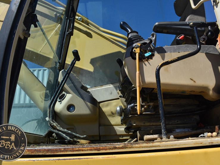 1998-caterpillar-345bl-image-60