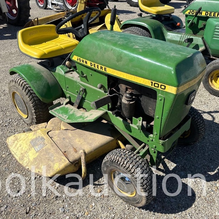 JOHN DEERE 100
