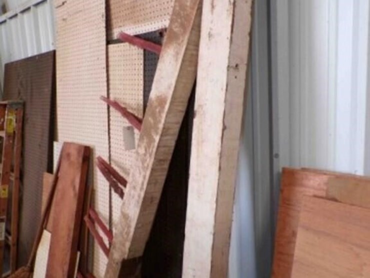 misc.-peg-board,-plywood,-ladders-image-5
