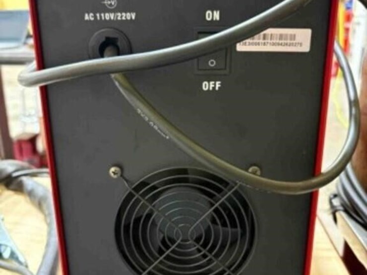 arccaptain-tig-200p-acdc-welder-image-7